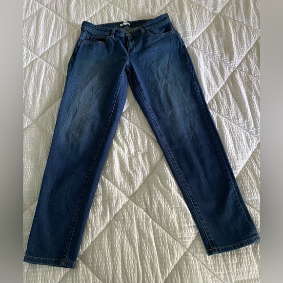 Eileen Fisher Dark Wash Straight Leg Cotton Organic Casual Jeans. Size: 4 - Picture 12 of 13
